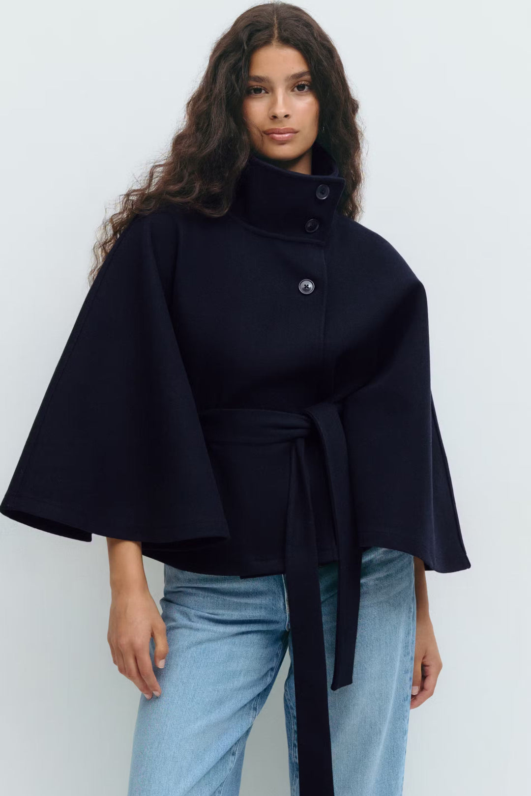 Women’s Belted Cape Coat – High Collar Layer for Autumn and Winter