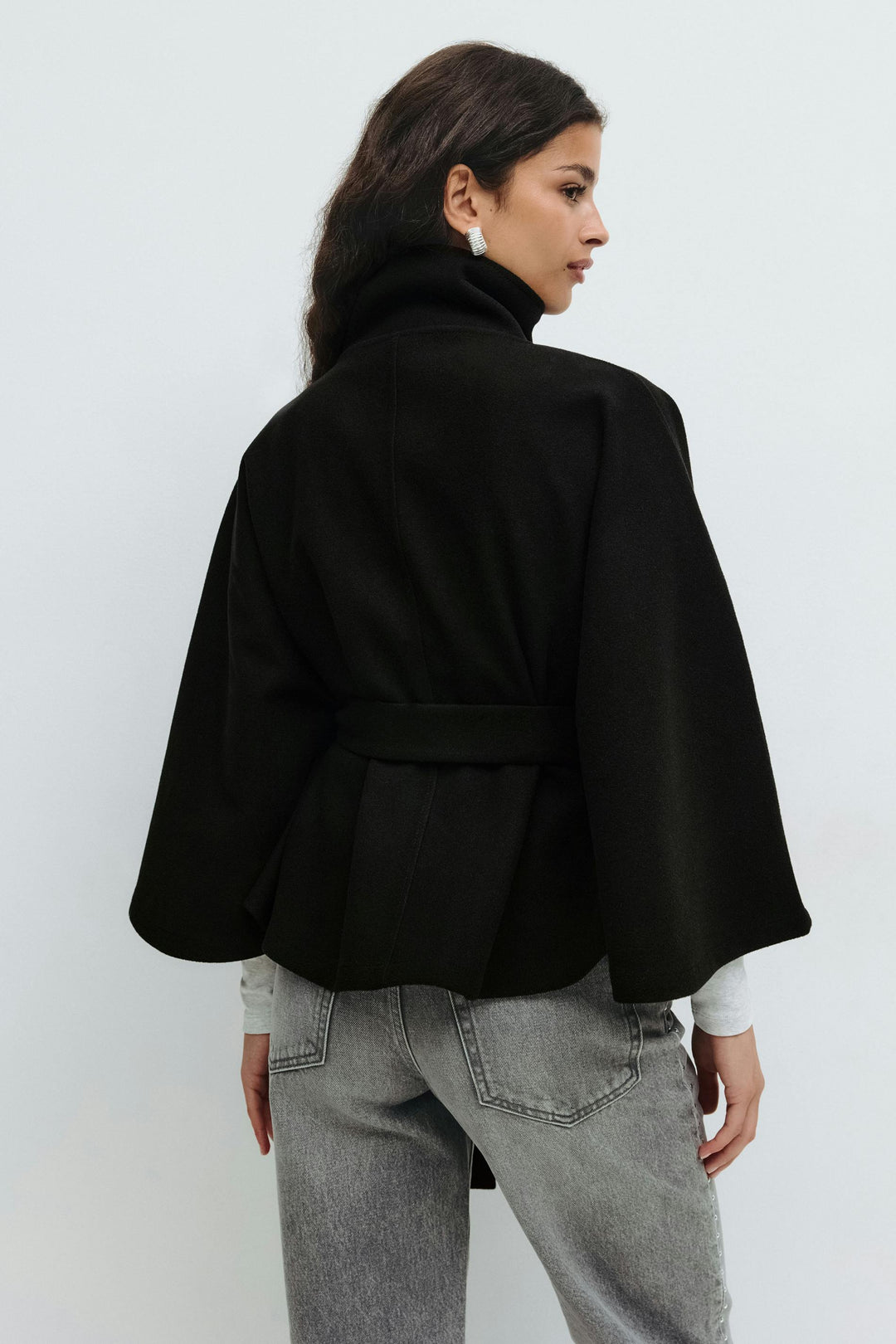 Women’s Belted Cape Coat – High Collar Layer for Autumn and Winter