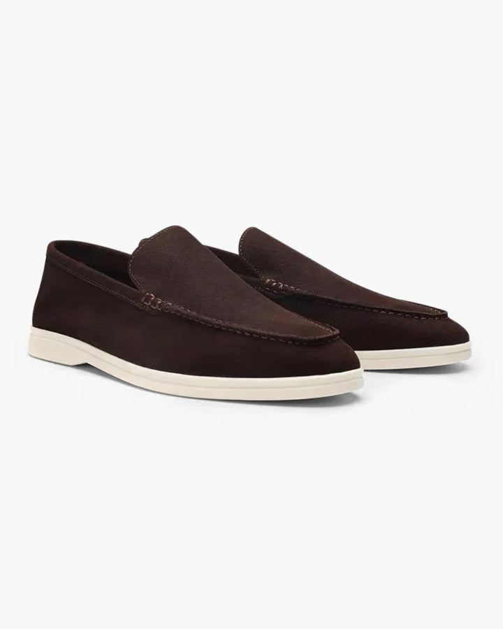 Men’s Textured Leather Loafers with Flexible Contrast Sole