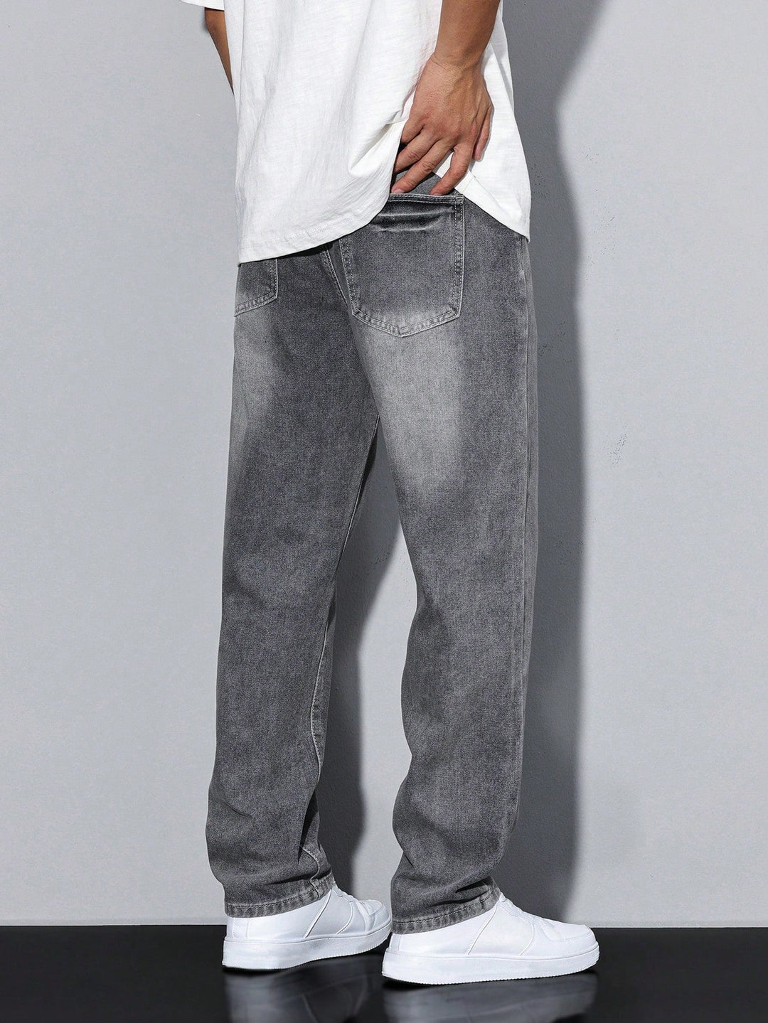 Men's Baggy Jeans | Loose Wide Leg Denim & Relaxed Streetwear Fit