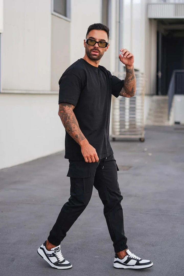 Men's Cargo Trousers | Roomy Utility Pockets & Relaxed Everyday Fit