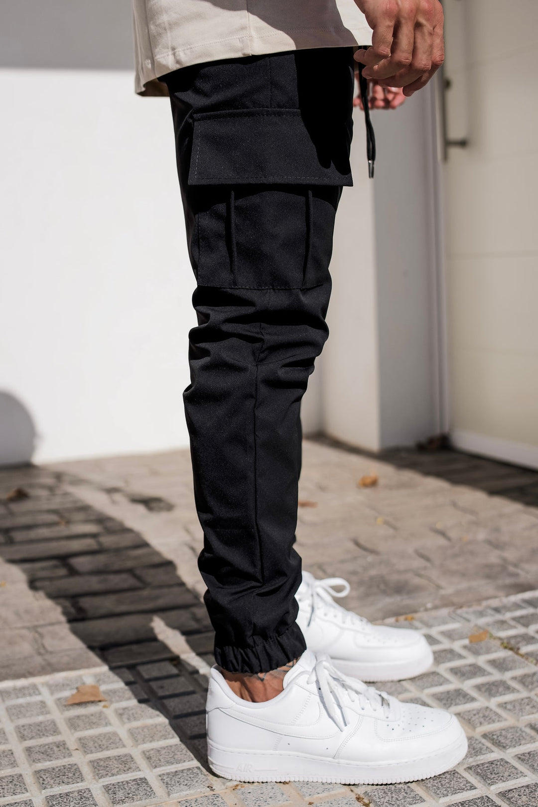 Men's Cargo Trousers | Roomy Utility Pockets & Relaxed Everyday Fit