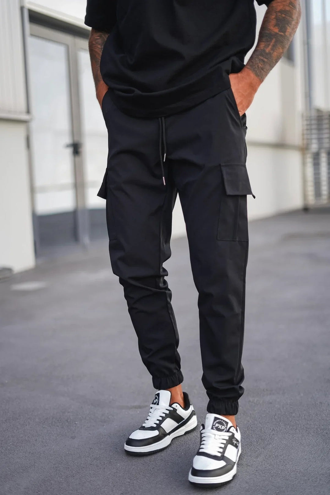 Men's Cargo Trousers | Roomy Utility Pockets & Relaxed Everyday Fit