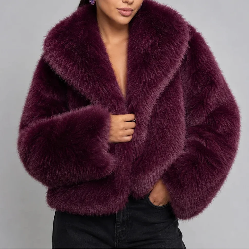 Chloe | Women's Cropped Faux Fur Jacket with Oversized Collar