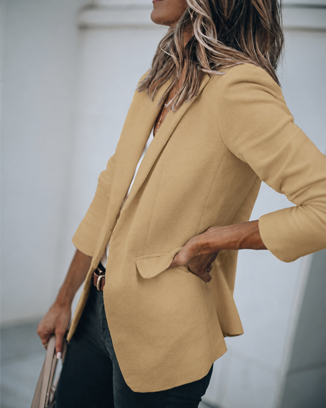 Adelinde | Women's Fitted Single-Button Blazer Lapel Collar Flap Pockets