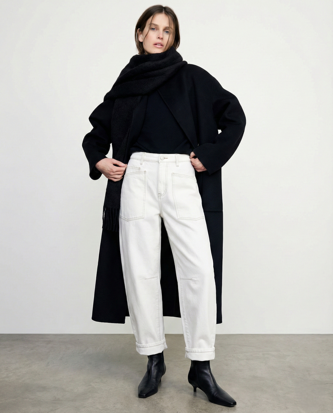 Vionne Structured Barrel Leg Jeans
