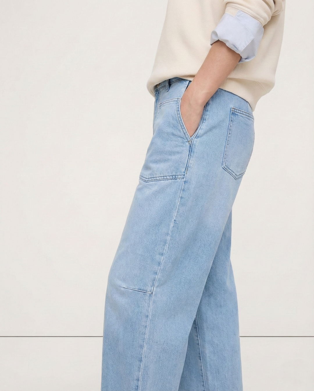 Vionne Structured Barrel Leg Jeans