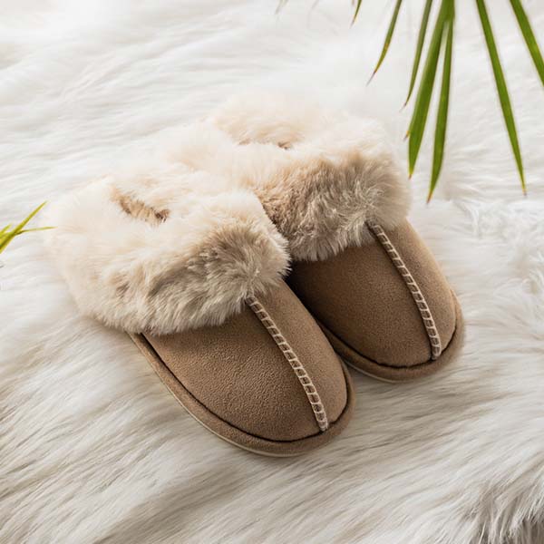 Women’s Faux Fur Slippers – Warm Lined Slip-On Shoes for Winter Home Wear