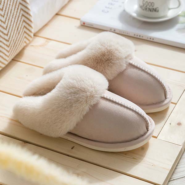 Women’s Faux Fur Slippers – Warm Lined Slip-On Shoes for Winter Home Wear