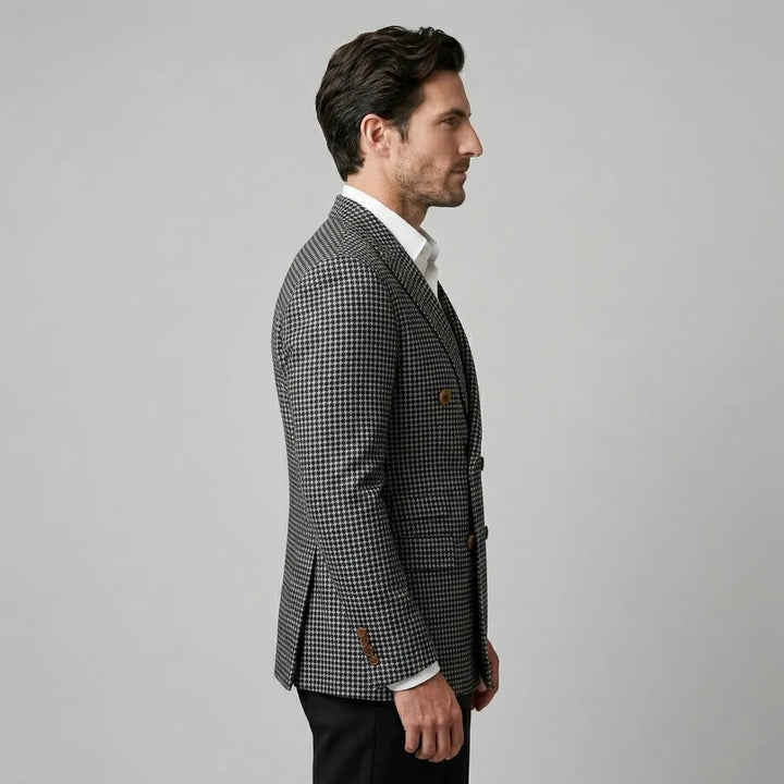Double-breasted blazer with check pattern