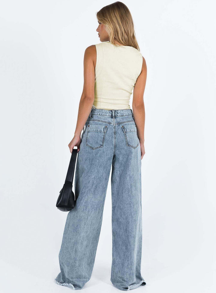 Mirelisse Relaxed Wide Leg Jeans