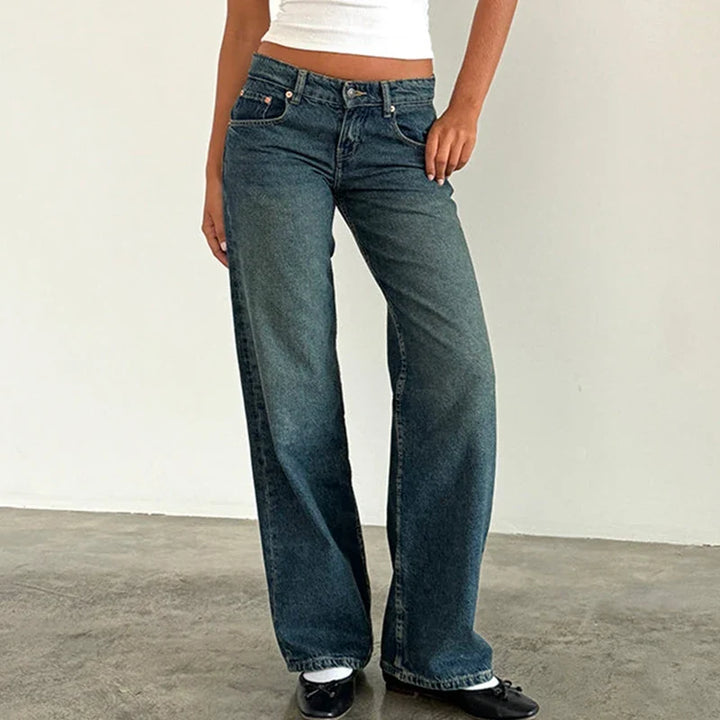 Virella Low Waist Wide Leg Jeans