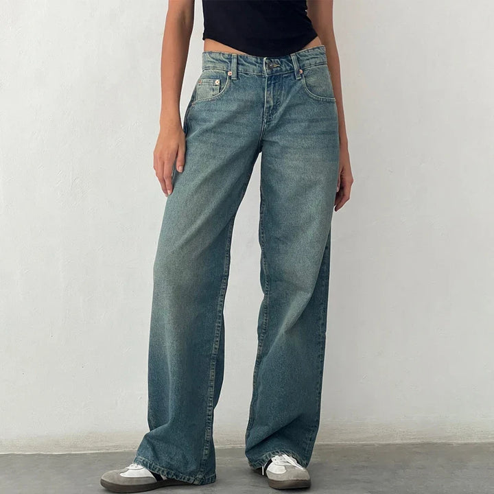 Virella Low Waist Wide Leg Jeans
