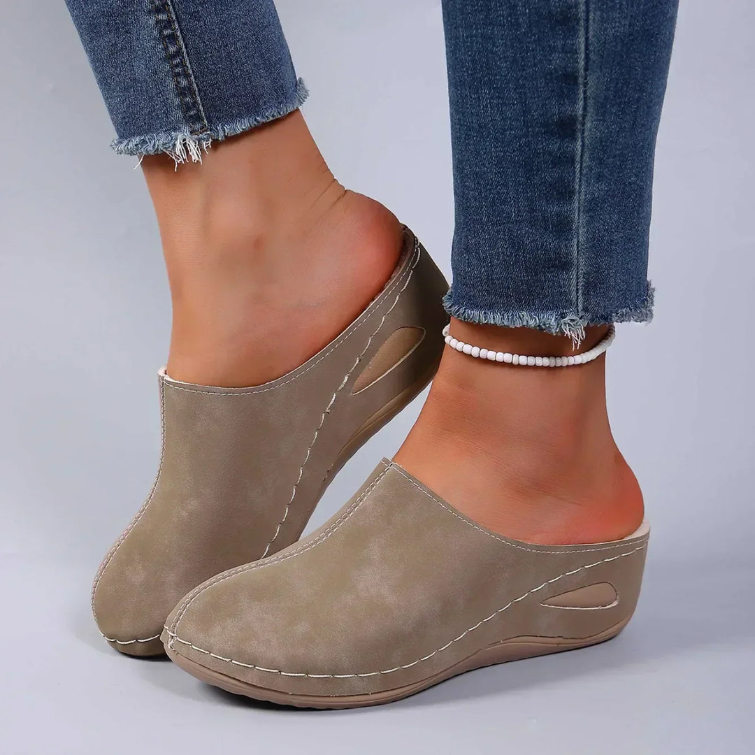Rosie | Women's Closed-Toe Clog Slippers Cushioned Insole