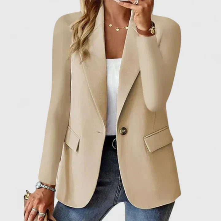 Katerynnae Blazer