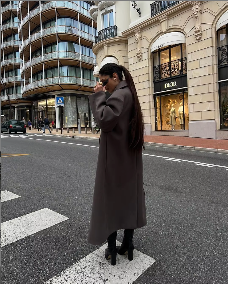Women’s Oversized Double-Breasted Coat – Longline Lapel Layer for Autumn Wear