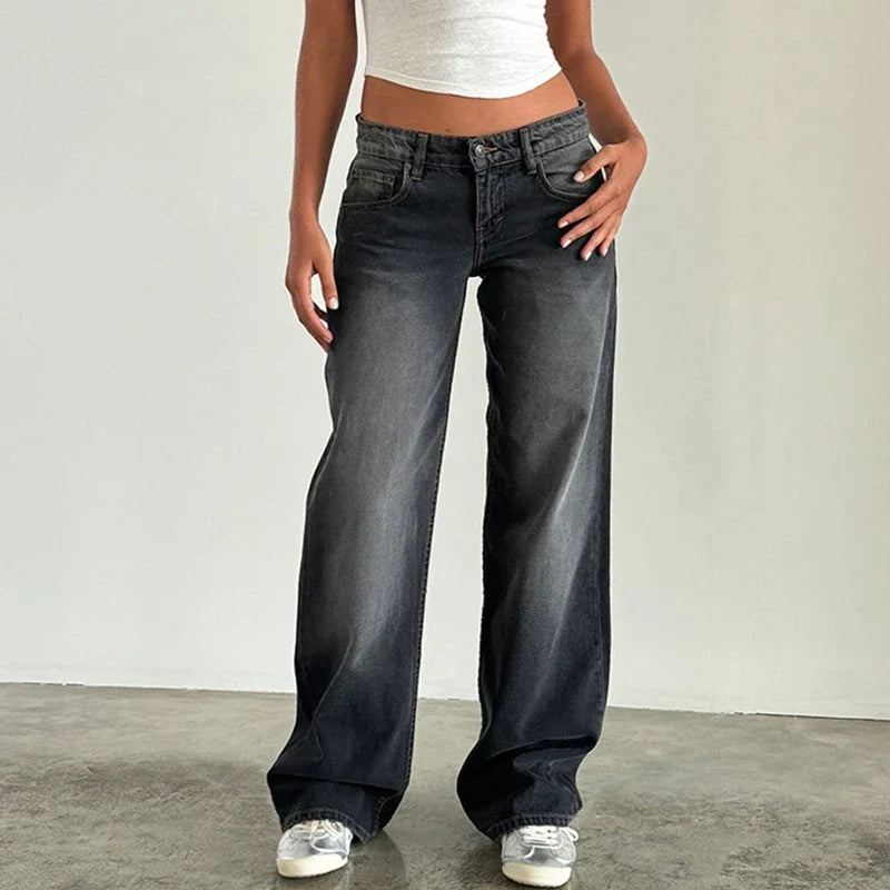 Virella Low Waist Wide Leg Jeans