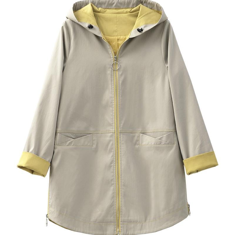 Corinne | Structured Rain Jacket with Hood and Zip Closure