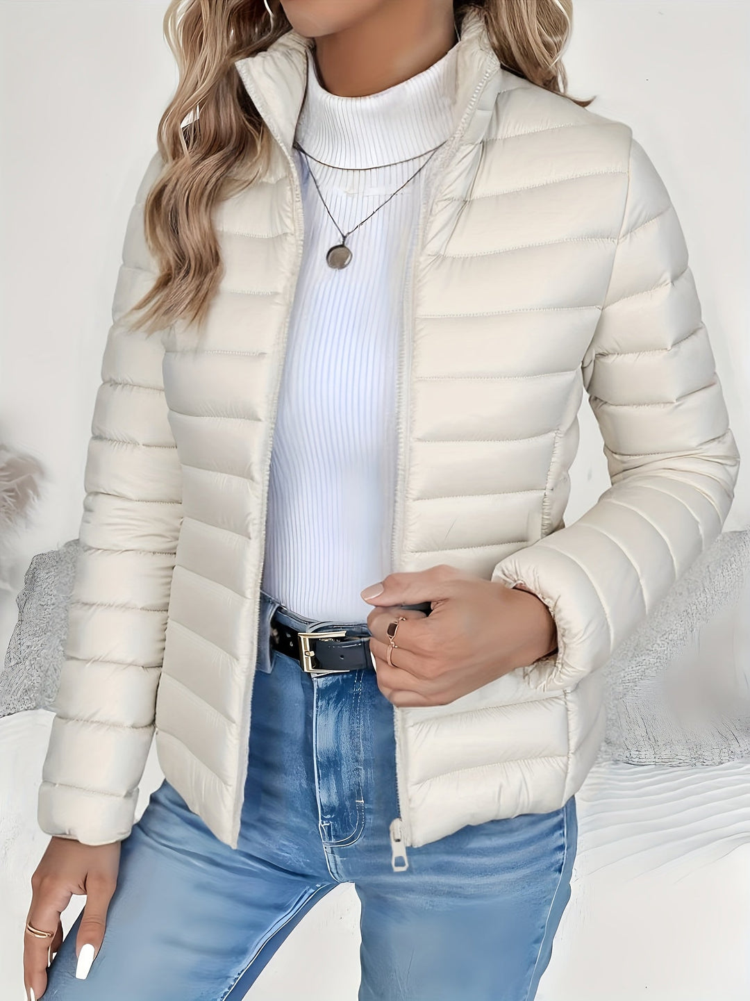 Juniper | Refined Quilted Jacket with Stand Collar and Zip Closure