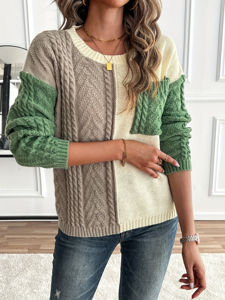 Delia | Women's Two-Tone Cable Knit Jumper Crew Neck Front Pocket