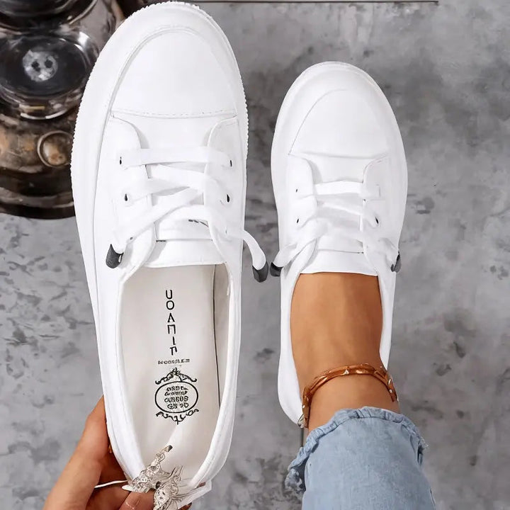 Harriet | Women's Low-Top Lace-Up Trainers Padded Collar