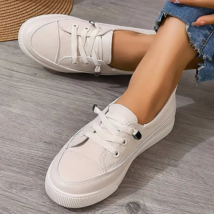 Harriet | Women's Low-Top Lace-Up Trainers Padded Collar