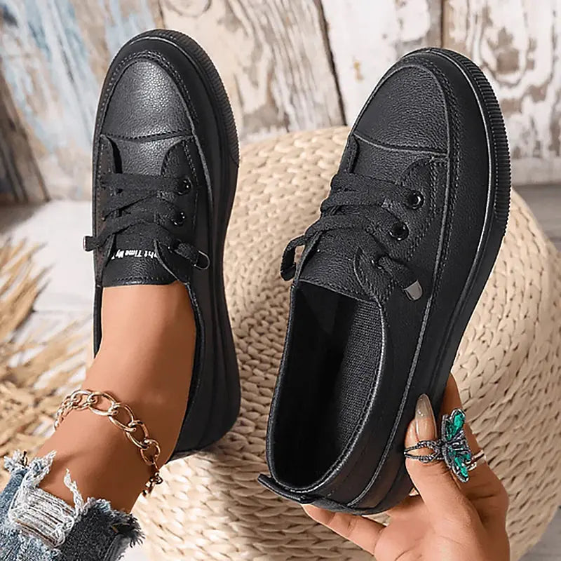 Harriet | Women's Low-Top Lace-Up Trainers Padded Collar