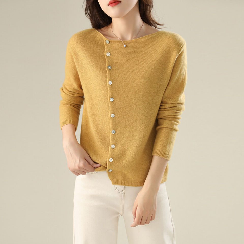 Eulalie | Women's Fine Knit Crew Neck Button Cardigan