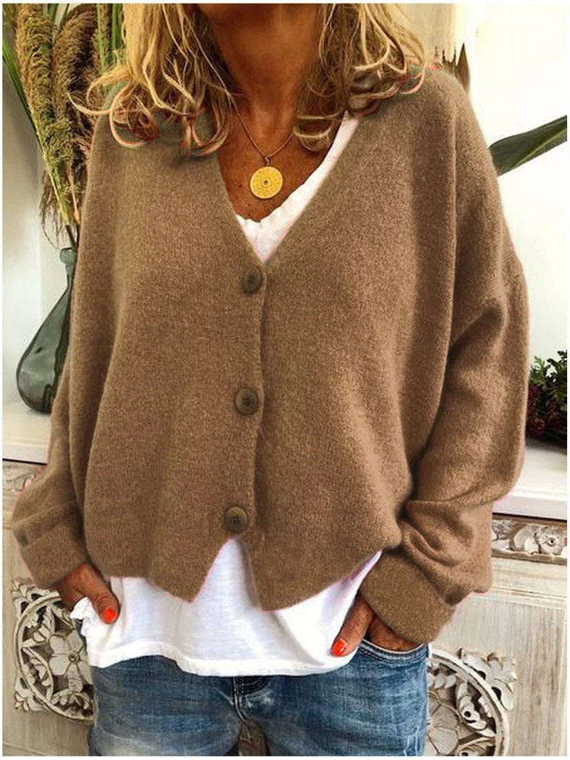 Henrietta | Women's Knitted V-Neck Cardigan Three-Button Relaxed Fit