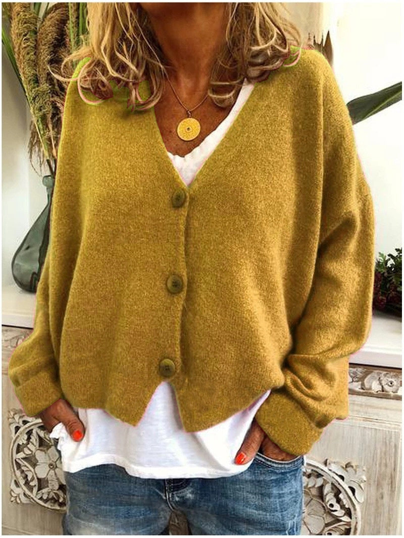 Henrietta | Women's Knitted V-Neck Cardigan Three-Button Relaxed Fit