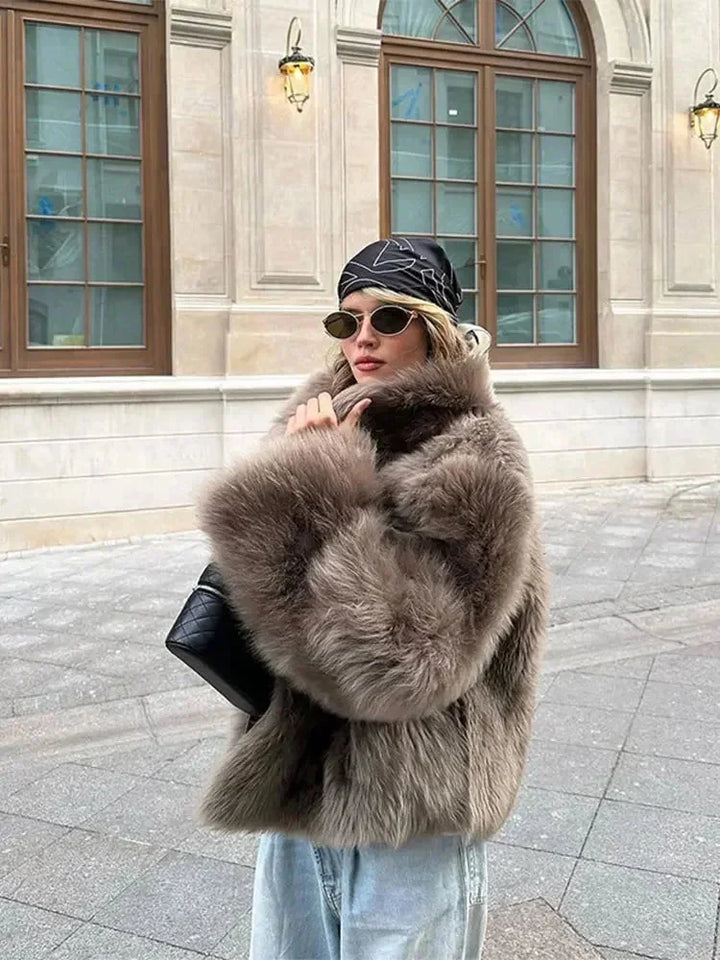 Leah | Women's Faux Fur Coat Long Sleeve Soft Plush Winter Coat