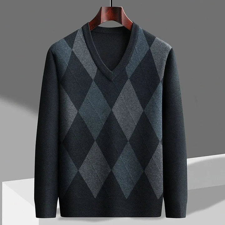 William | Men's Merino Wool Argyle V-Neck Jumper Slim Fit