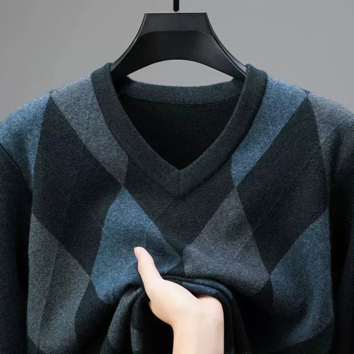 William | Men's Merino Wool Argyle V-Neck Jumper Slim Fit