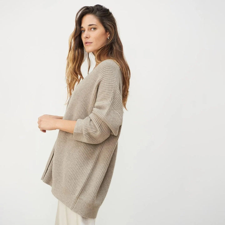 Tabitha | Women's Oversized Cashmere Cardigan V-Neck Ribbed Knit