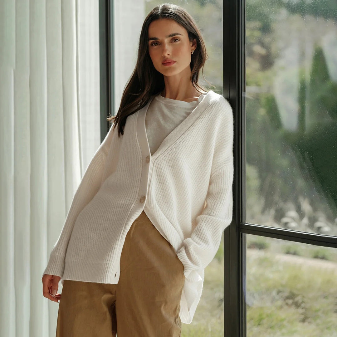 Tabitha | Women's Oversized Cashmere Cardigan V-Neck Ribbed Knit
