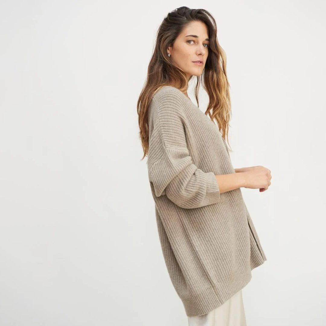 Isabeau | Women's Oversized V-Neck Button Cardigan Drop Shoulder