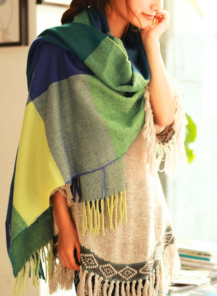 Women’s Cashmere Shawl Scarf – Fringed Wrap for Elegant Cold-Weather Styling