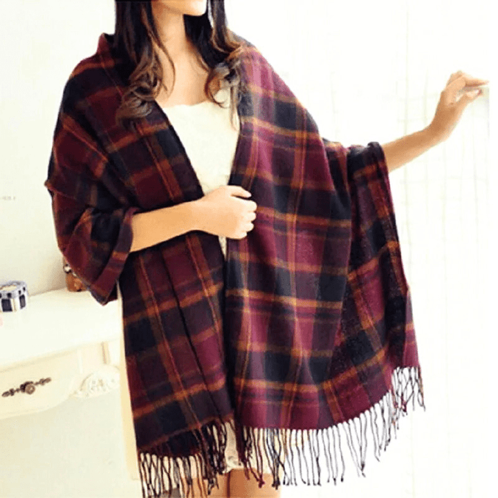 Women’s Cashmere Shawl Scarf – Fringed Wrap for Elegant Cold-Weather Styling