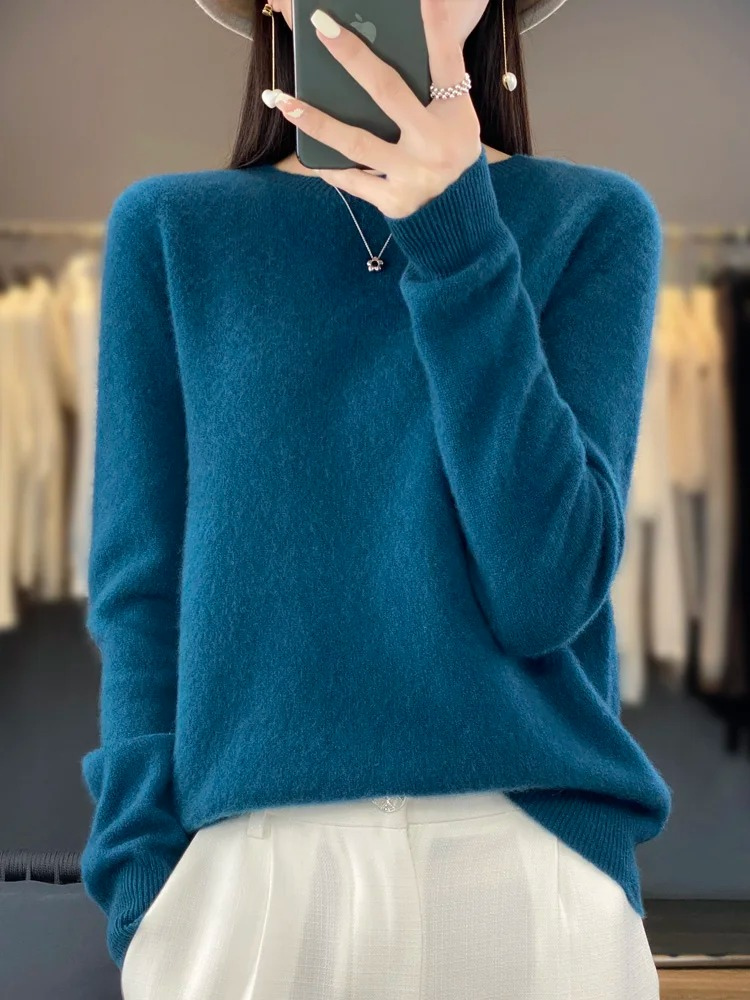 Lara | Women's Round Neck Soft Knit Jumper Long Sleeve Classic