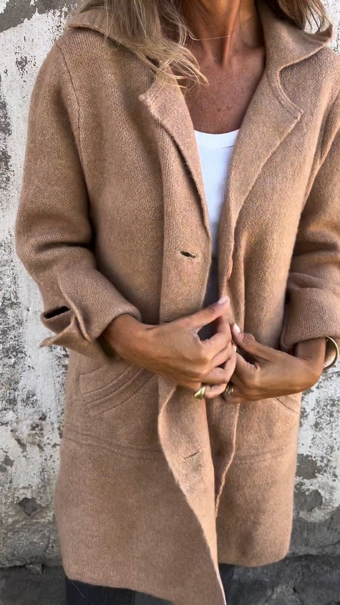 Sophie | Women's Relaxed Longline Button-Front Wool Coat Lapel